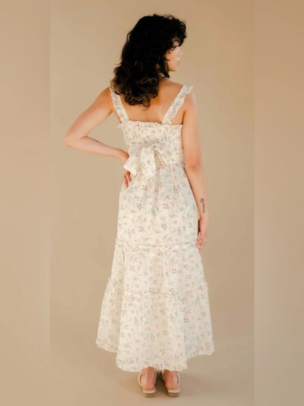 WINSTON WHITE Tahoe sundress in coral fleur print, cream base, size medium - Picture 4 of 12
